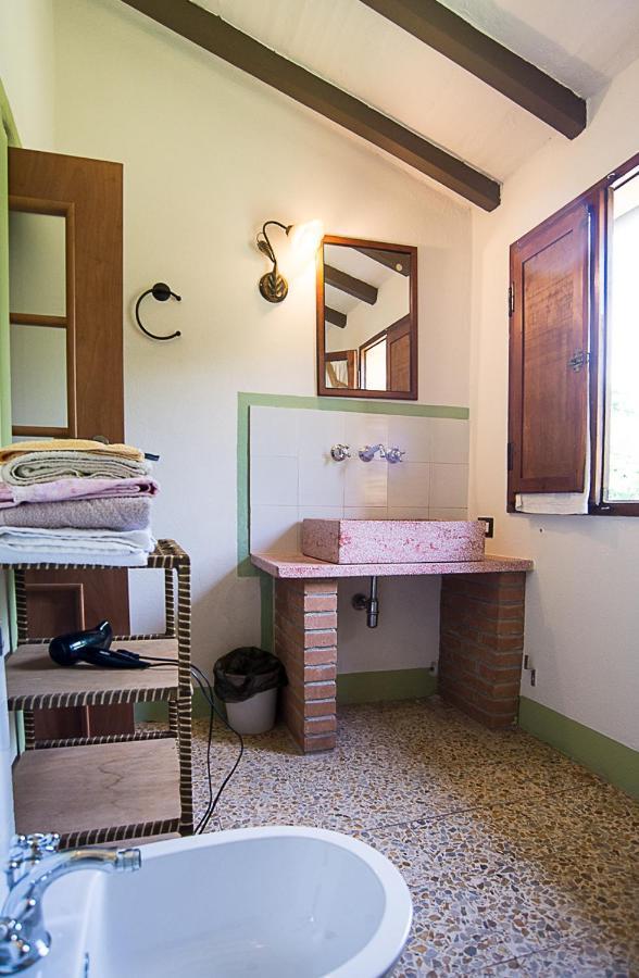 Agriturismo Il Musaccio Barga Exteriör bild