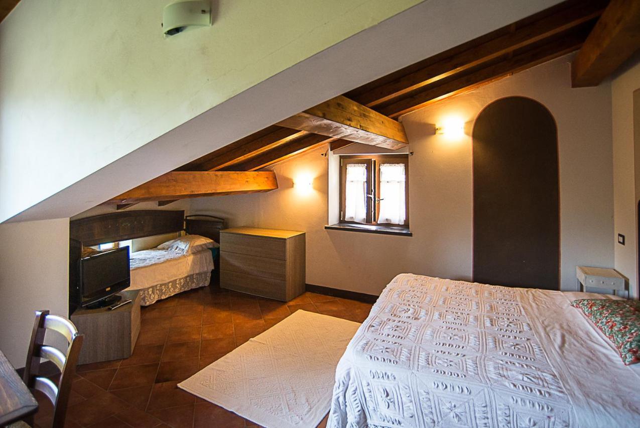 Agriturismo Il Musaccio Barga Exteriör bild