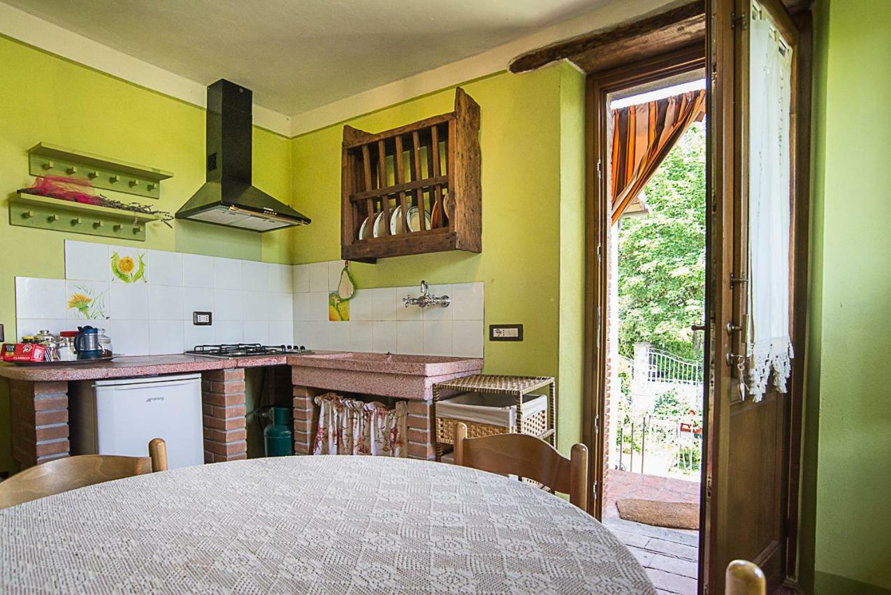 Agriturismo Il Musaccio Barga Exteriör bild